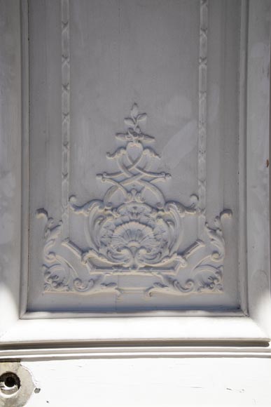 Ensemble de huit double-portes de style Napoléon III en chêne peint-4