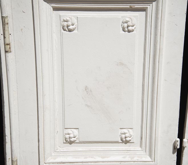 Ensemble de huit double-portes de style Napoléon III en chêne peint-15
