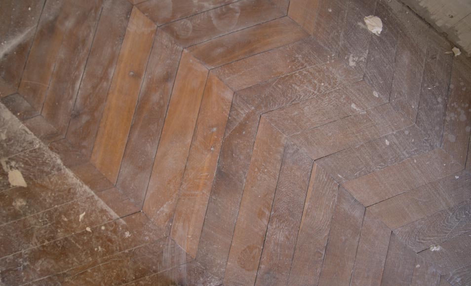 Lot de 18 m2 de parquet ancien Point de Hongrie en chêne-1