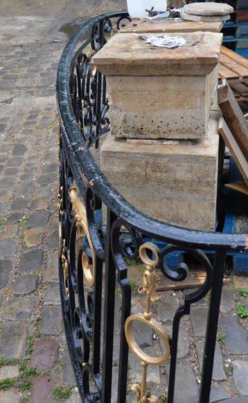 Balcon ancien Napoléon III aux attributs de musique-7