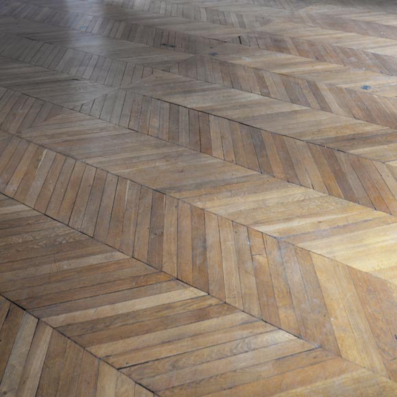 Lot de 45 m² de parquet ancien Point de Hongrie en chêne-0