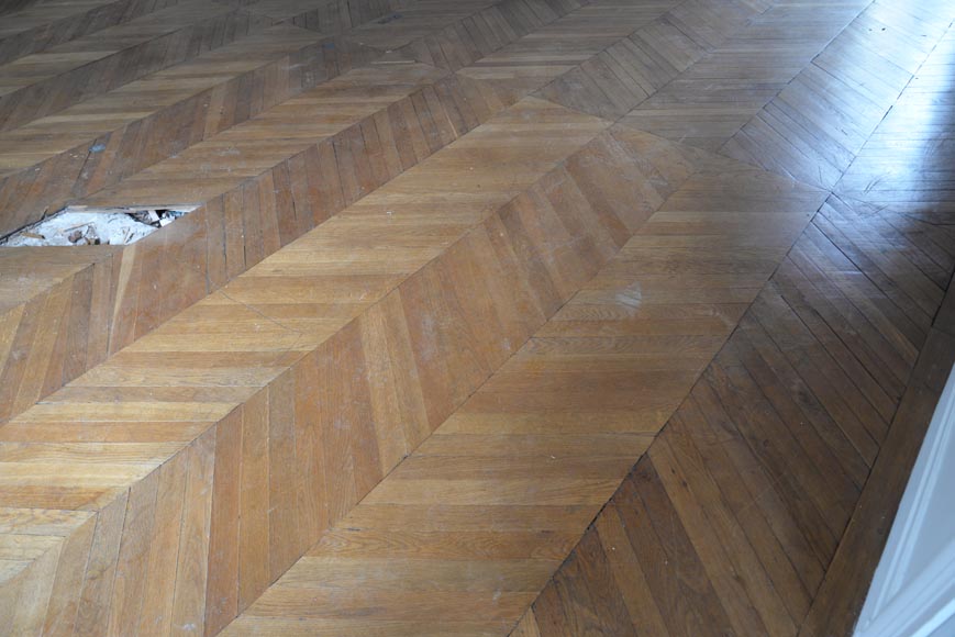 Lot de 45 m² de parquet ancien Point de Hongrie en chêne-2