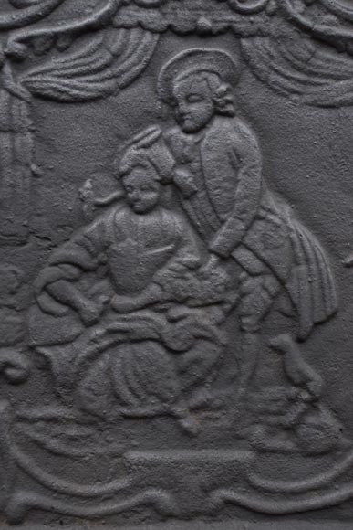 Plaque de cheminée en fonte au couple de nobles, XXe siècle-2