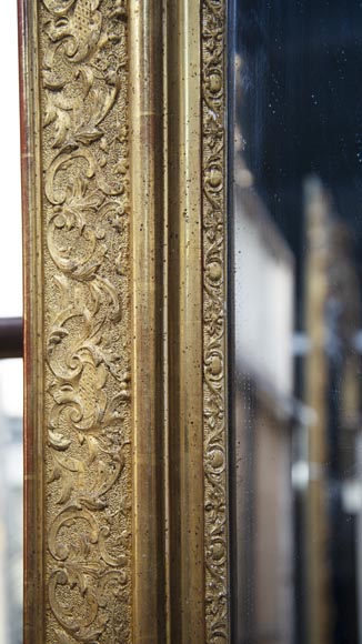 Trumeau ancien doré d'époque Restauration à décor de coquilles-3