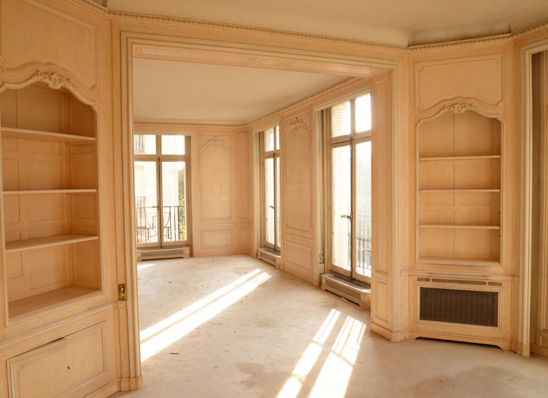 Deux pièces de boiseries de style Louis XV, fin du XIXe siècle-2