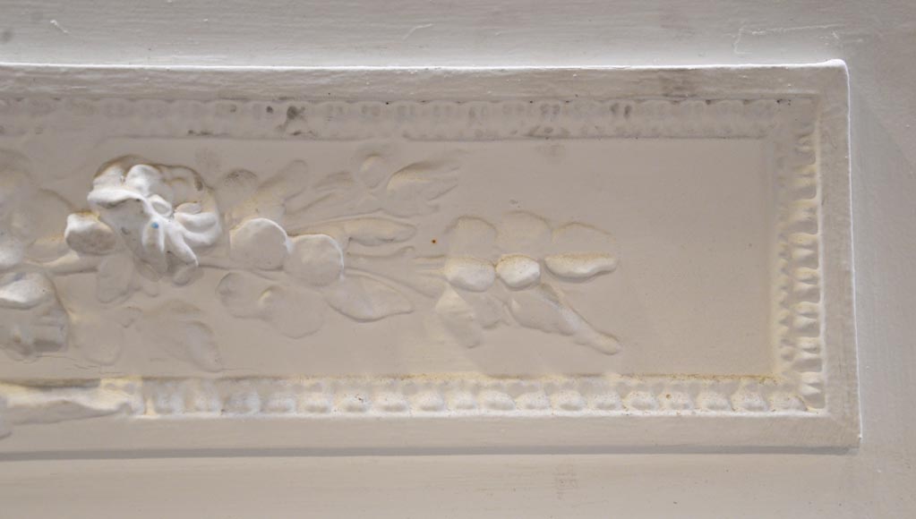 Trumeau ancien de style Louis XVI au bouquet de fleurs feuillagé et ruban-2