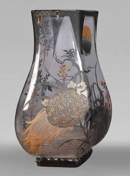 Escalier de CRISTAL, vase balustre sur socle en bronze et paire de vases bambou en cristal Escalier de CRISTAL, vase balustre sur socle en bronze et paire de vases bambou en cristal-2