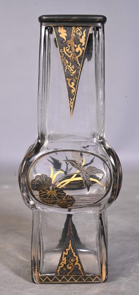 Escalier de CRISTAL, vase balustre sur socle en bronze et paire de vases bambou en cristal Escalier de CRISTAL, vase balustre sur socle en bronze et paire de vases bambou en cristal-23
