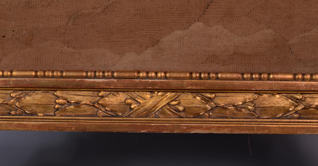 Pare-étincelle de style Louis XVI en bois doré et tapisserie d'Aubusson représentant une allégorie de la Musique-5