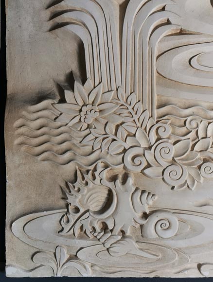 Dans le goût d'Armand Albert Rateau (1882-1938) Ensemble comprenant une baignoire et un bas-relief en plâtre, fin du XXe siècle. -9