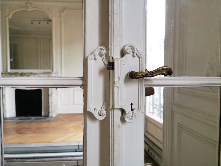 Double porte en bois à carreaux aux miroirs-3