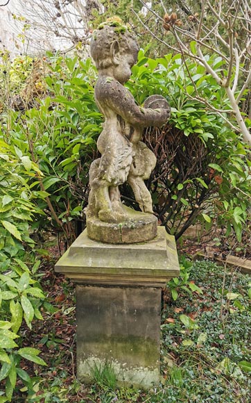 Statue d'un jeune faune musicien en pierre composite, début du XXe siècle-2