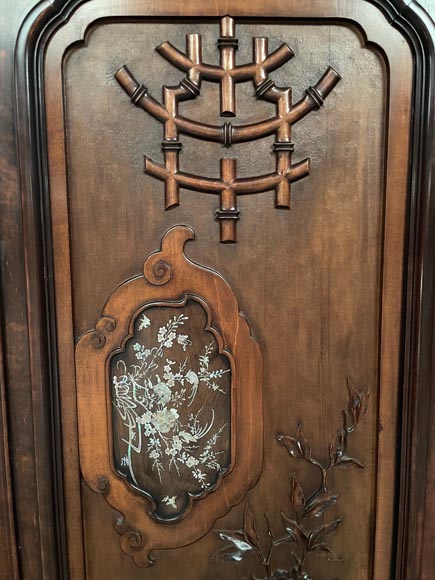 Gabriel VIARDOT, Meuble de présentation à décor incrusté de nacre, Deuxième moitié du XIXe siècle-9
