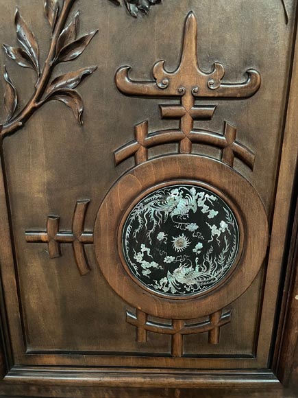 Gabriel VIARDOT, Meuble de présentation à décor incrusté de nacre, Deuxième moitié du XIXe siècle-11