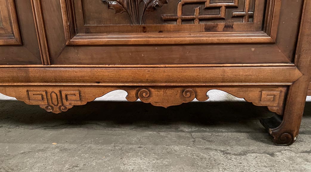 Gabriel VIARDOT, Meuble de présentation à décor incrusté de nacre, Deuxième moitié du XIXe siècle-19