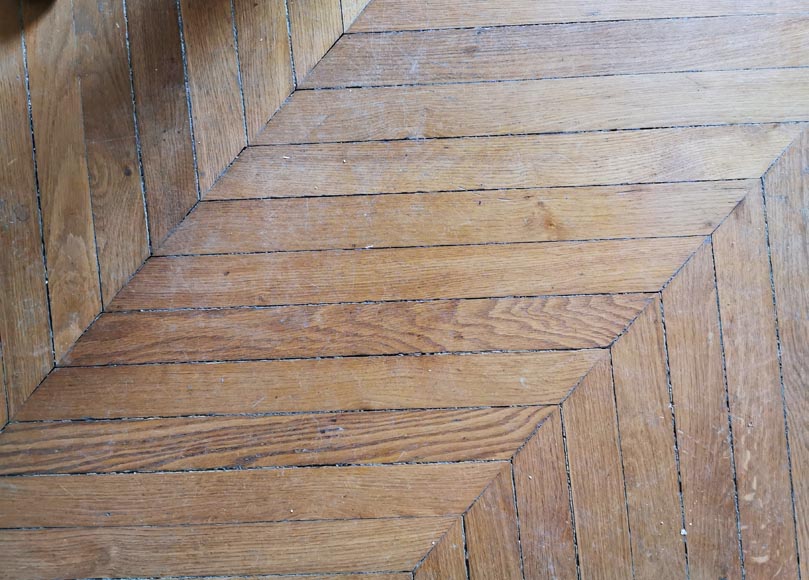 Lot de 10 m² de parquet ancien Point de Hongrie en chêne-1