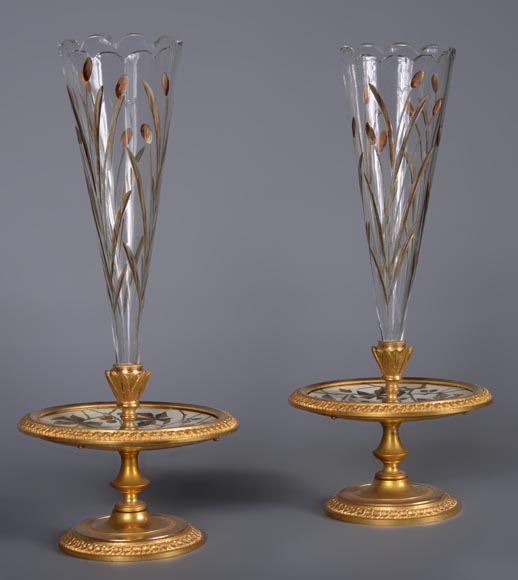 Ferdinand Duvinage – Paire de vases soliflores à décor en marqueterie d'ivoire-1