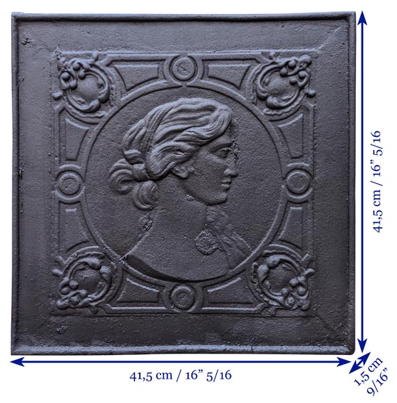 Plaque de cheminée au profil de femme-5