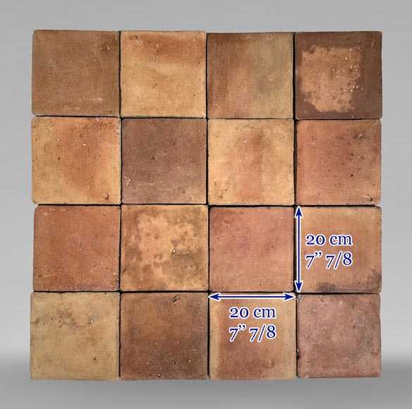 Lot de 10 m² de tomettes anciennes en terre cuite de forme carré-5