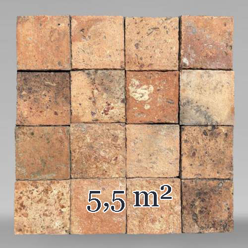 Lot d'environ 5,5 m² de tomettes anciennes en terre cuite de forme carrée