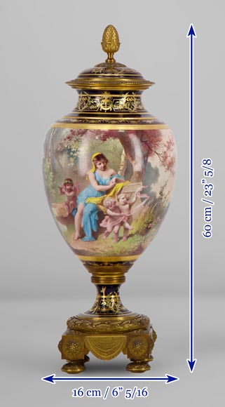 MANUFACTURE DE SÈVRES et Charles LABARRE (peintre) - Paire de vases en porcelaine montés en bronze doré, vers 1890-13