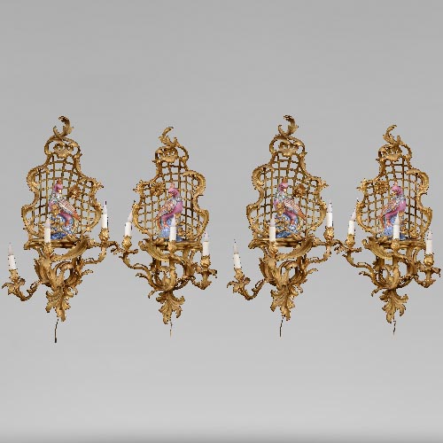 Manufacture Samson pour L'Escalier de Cristal, suite de quatre appliques au perroquet  de style Louis XV, après 1885