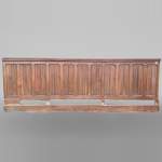 Ensemble de boiseries et sous bassement en chêne à décor plis de serviette