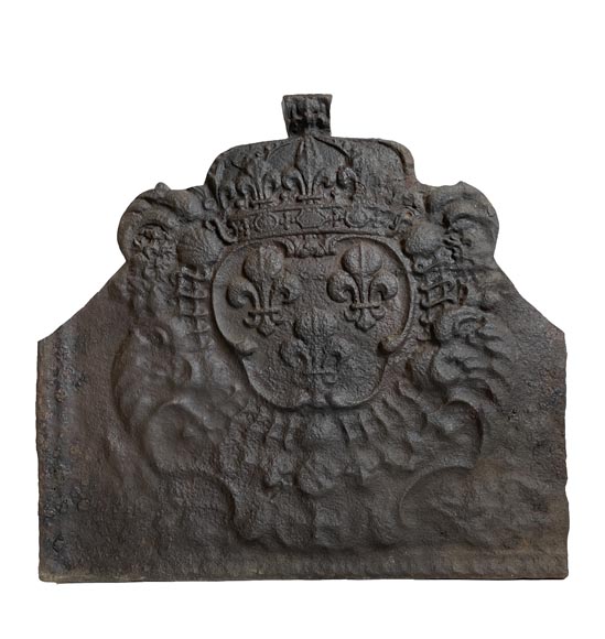 Plaque de cheminée en fonte découpée aux armes de France, XVIIIe siècle-0