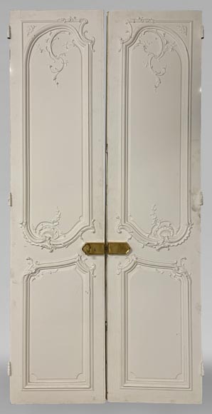 Important ensemble de 7 doubles portes de style Louis XV-1