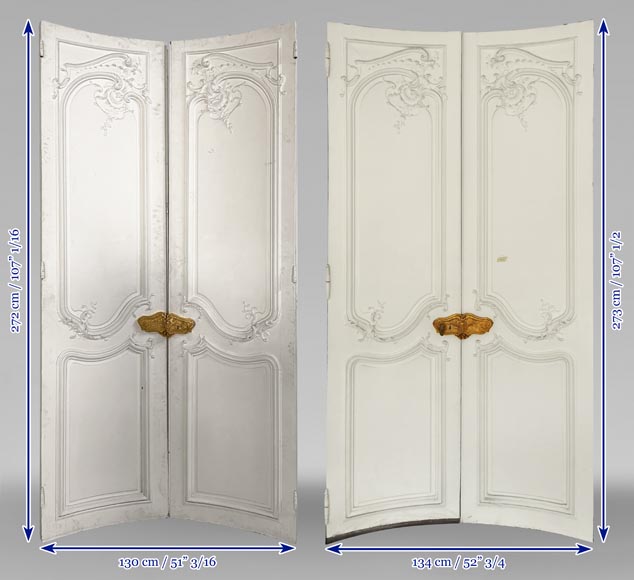 Exceptionnelle paire de double portes galbées de style Louis XV, décorées sur les deux faces-15