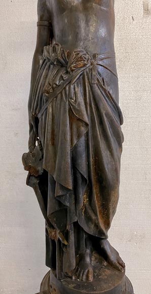 Lampadaire en fonte de fer représentant une femme, fin du XIXe siècle-4
