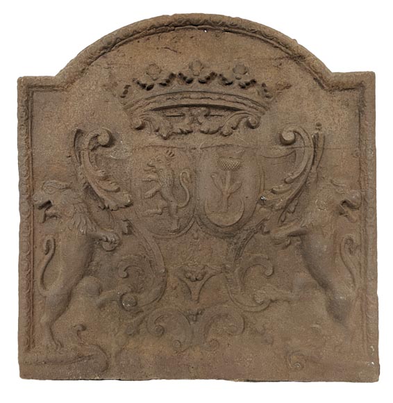Plaque de cheminée ancienne aux écus d’alliance de Joseph-François de Montecler et Hyacinthe Menon de Turbilly, XVIIe siècle-0