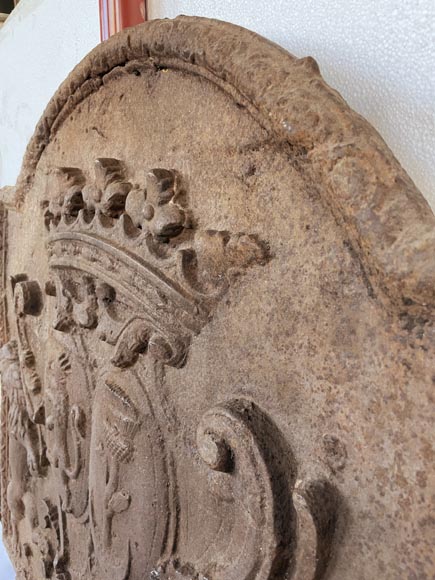 Plaque de cheminée ancienne aux écus d’alliance de Joseph-François de Montecler et Hyacinthe Menon de Turbilly, XVIIe siècle-5