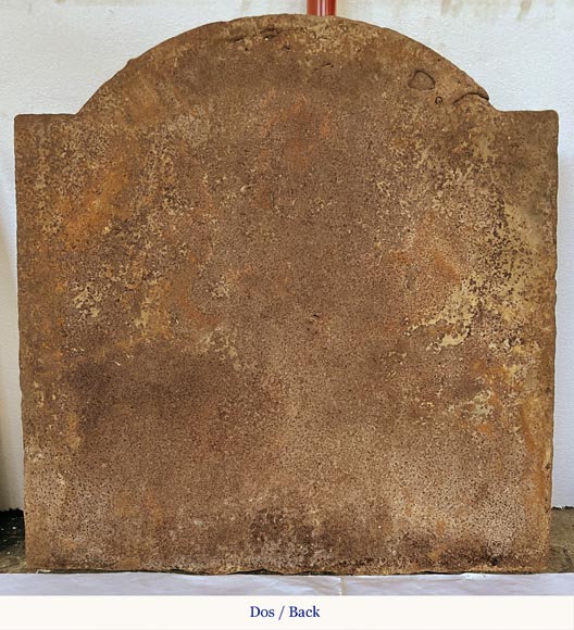 Plaque de cheminée ancienne aux écus d’alliance de Joseph-François de Montecler et Hyacinthe Menon de Turbilly, XVIIe siècle-7