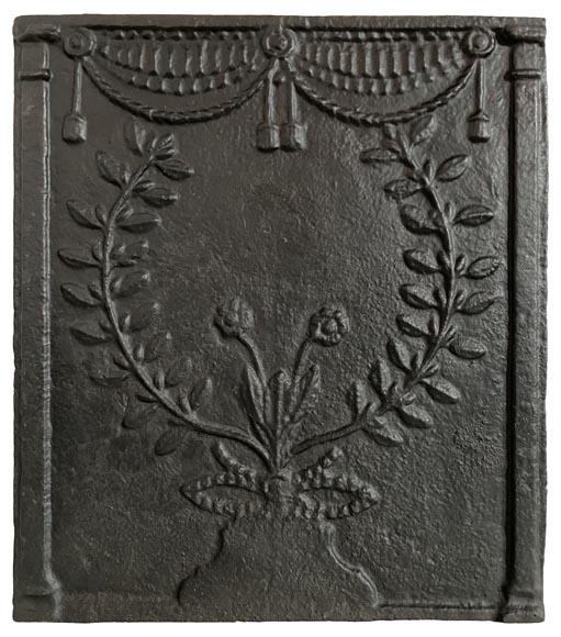 Petite plaque de cheminée en fonte, XXe siècle-0