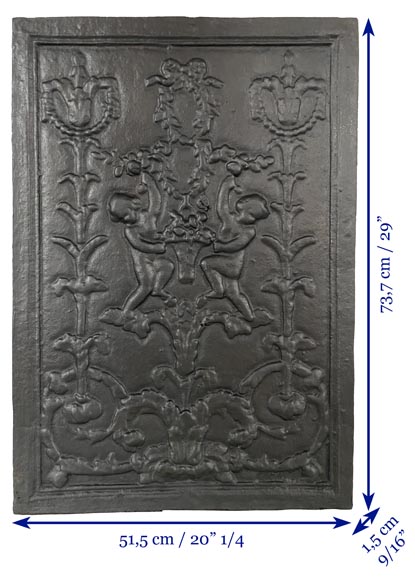 Plaque de cheminée à décor de putti-8