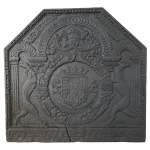 Plaque de cheminée aux armoiries effacées soutenues par des lévriers, XIXe siècle