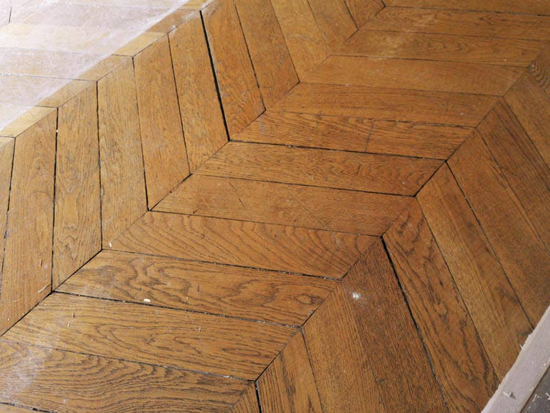 Lot de 15 m² de parquet ancien Point de Hongrie en chêne-1