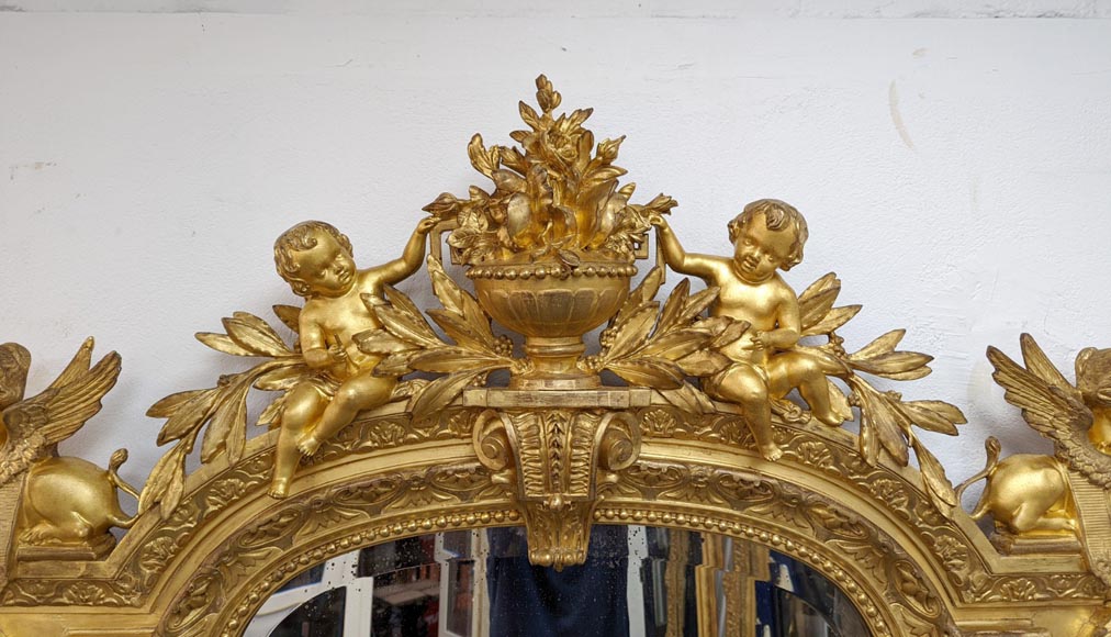 Exceptionnel trumeau Napoléon III aux putti et aux sphinges-1