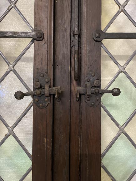 Double porte en chêne à décor de vitrail, XXe siècle-10