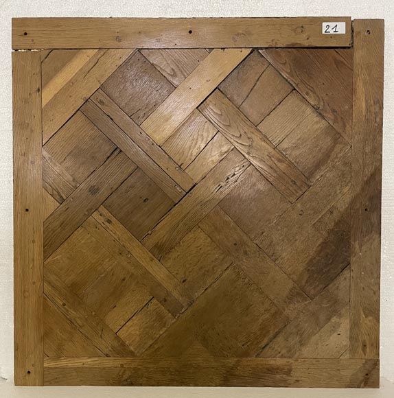 Environ 26 m² de parquet Versailles en chêne, XVIII siècle-21