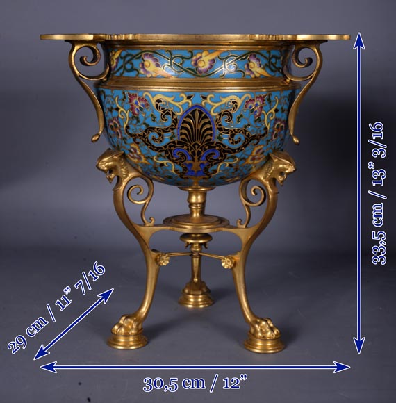 Louis - Constant SEVIN et Ferdinand BARBEDIENNE - Belle paire de vases d'ornement en bronze et émail cloisonné, vers 1862-16