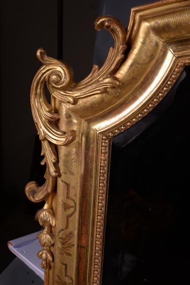 Très beau trumeau de style Louis XV à la coquille ajourée-4