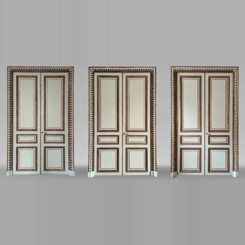 Lot de trois doubles portes moulurées, XIXe siècle