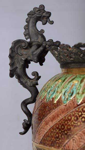 Fernand THESMAR, Grand vase chinoisant à monture en bronze au dragon-1
