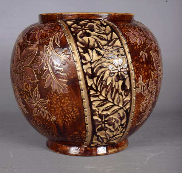 Fernand THESMAR, Cache pot en céramique émaillée au décor floral-1