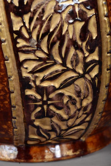 Fernand THESMAR, Cache pot en céramique émaillée au décor floral-8