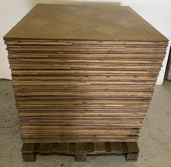 Lot d'environ 40 mètres carrés de parquet Versailles en chêne moderne-7