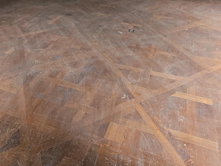 Environ 30m² de parquet Versailles moderne-2