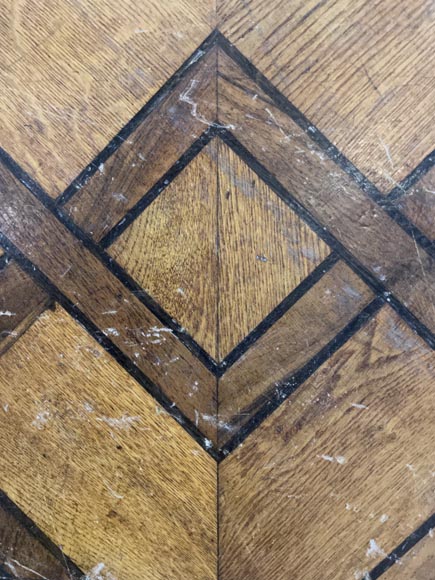 Environ 7m² de très beau parquet marqueté de motifs géométriques-5